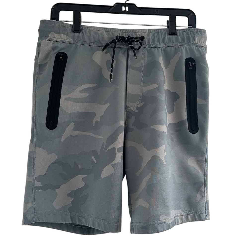 American Eagle Black and Gray camouflage shorts